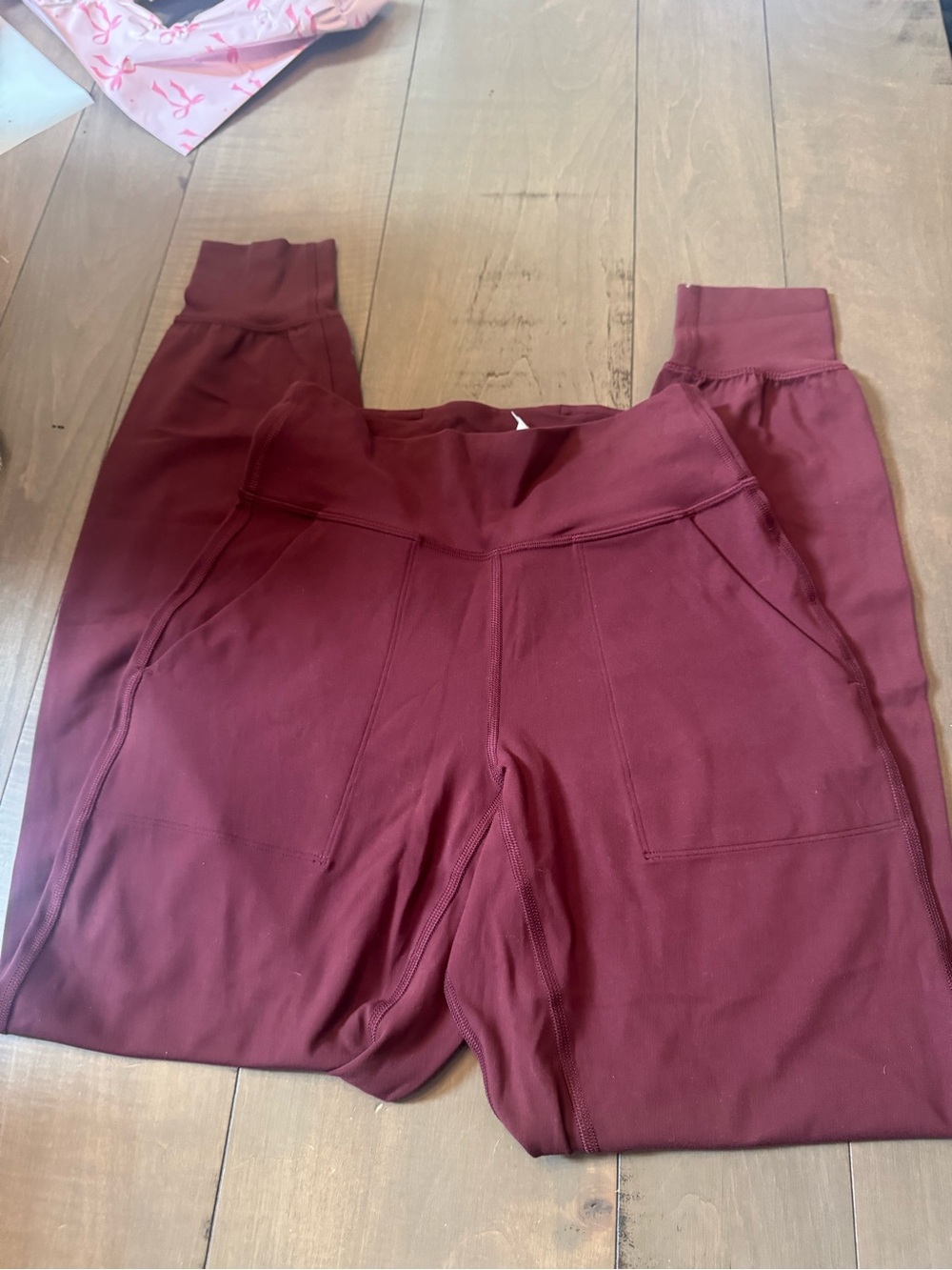 Lululemon Size 4 Burgundy Align Joggers NWOT